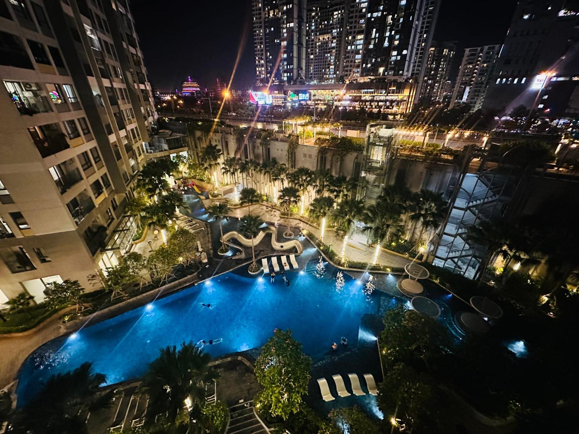 Shomes - Luxury At Masteri An Phu Free Gym Pool Apartment Ho Chi Minh City