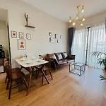 Shomes Homestay - Luxury Apartment At Masteri An Phu Free Gym Pool