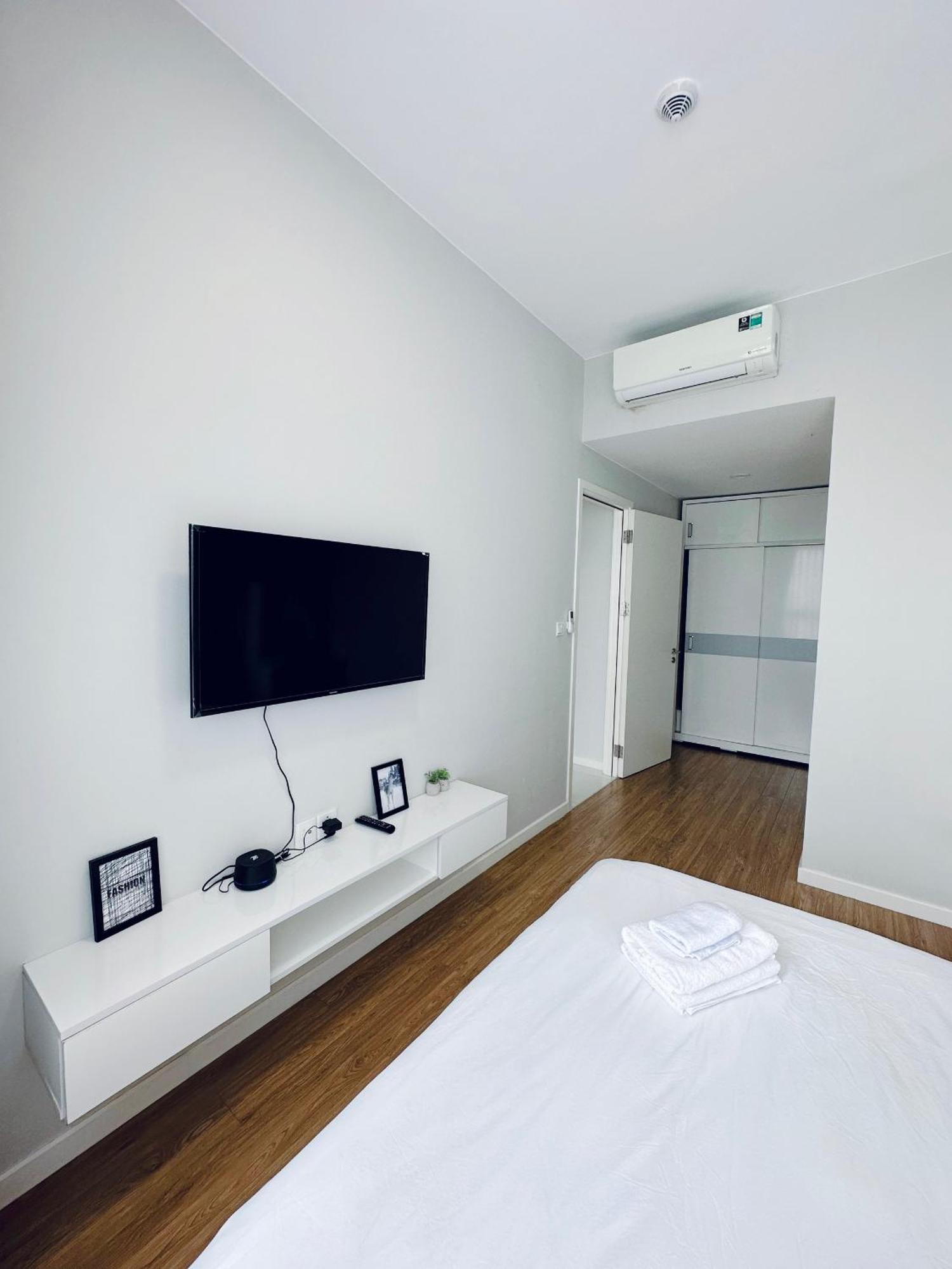 Căn hộ Shomes - Luxury At Masteri An Phu Free Gym Pool *