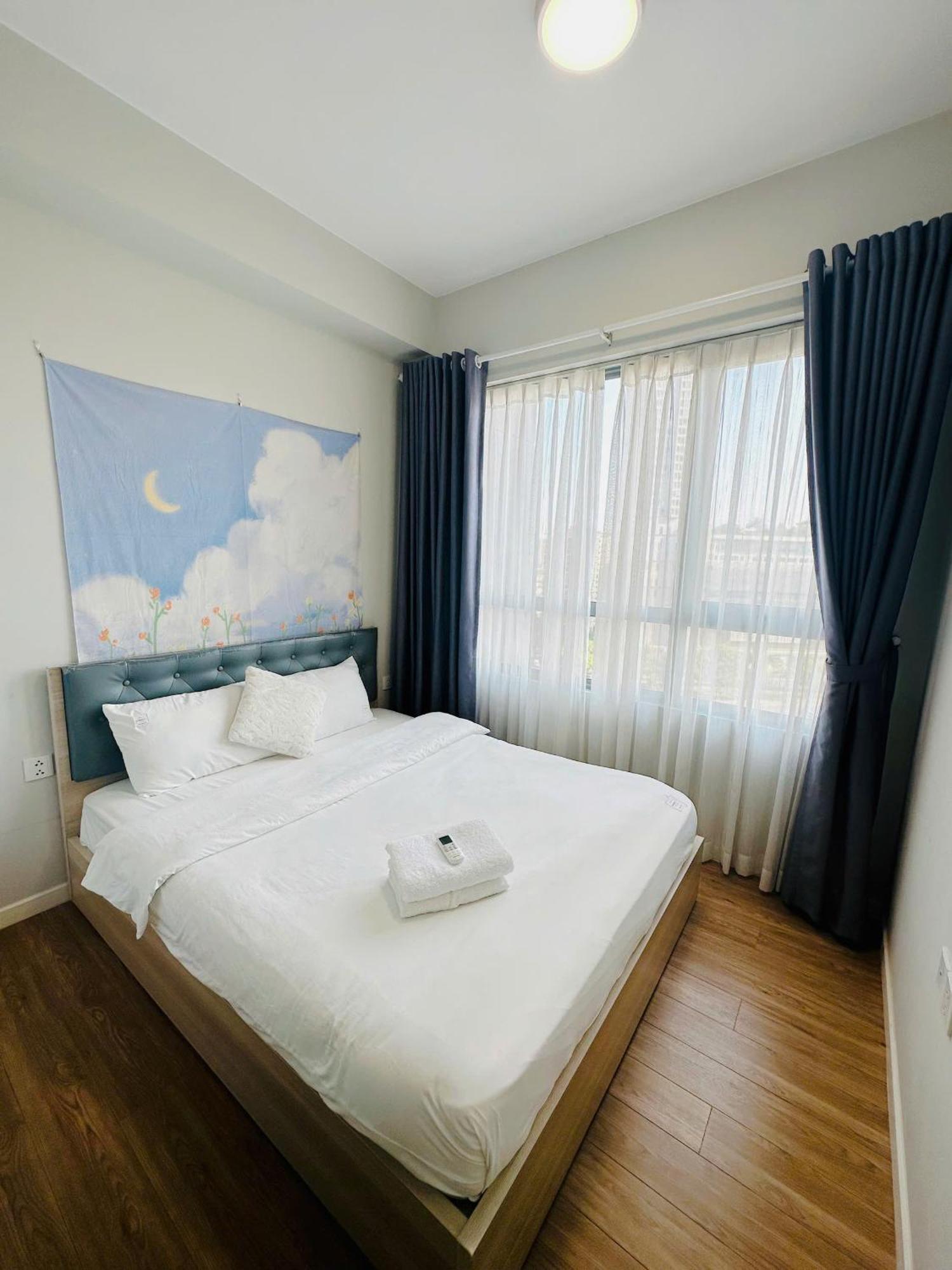 Shomes - Luxury At Masteri An Phu Free Gym Pool *