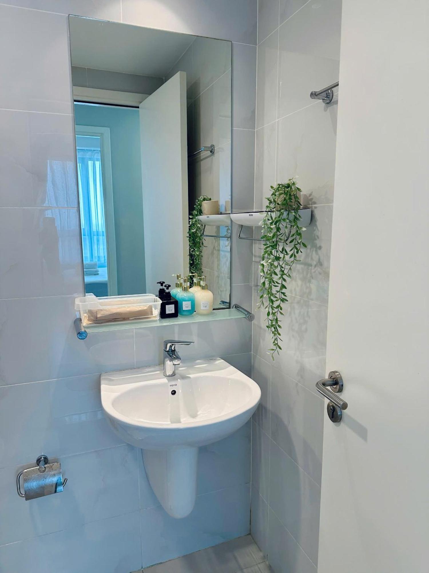 Shomes - Luxury At Masteri An Phu Free Gym Pool Căn hộ *