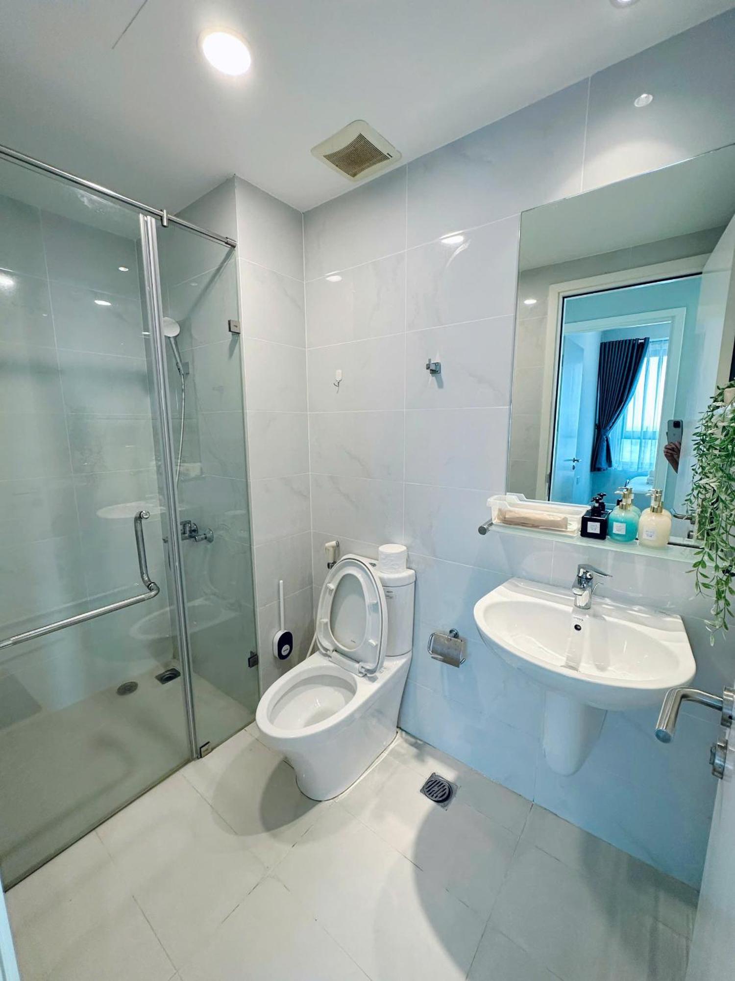 Shomes - Luxury At Masteri An Phu Free Gym Pool